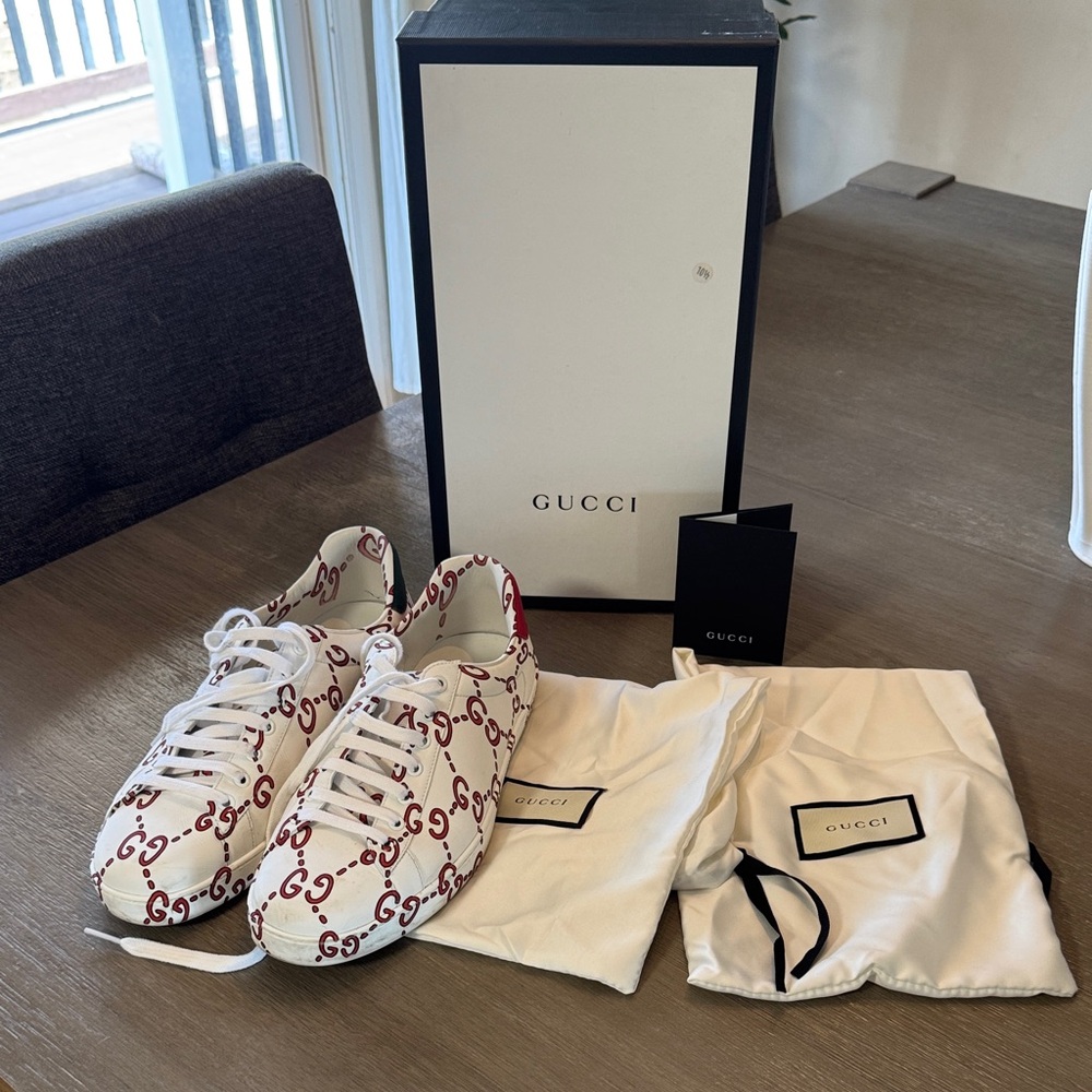 Gucci White Leather Sneakers with Red GG Print